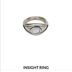 LOOKING FOR THIS RING. NOT FOR SALE
